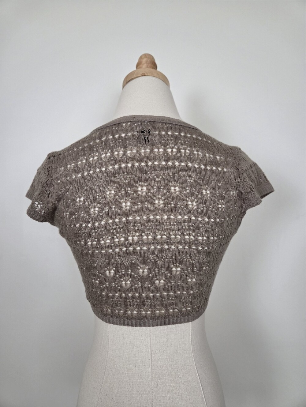 Y2K Windsor Cropped Crochet Cardigan Size Small Tie Front Beige (c1) - Picture 7 of 10